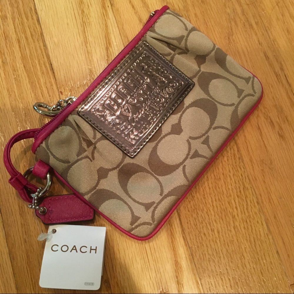 Coach Wristlet; NEW